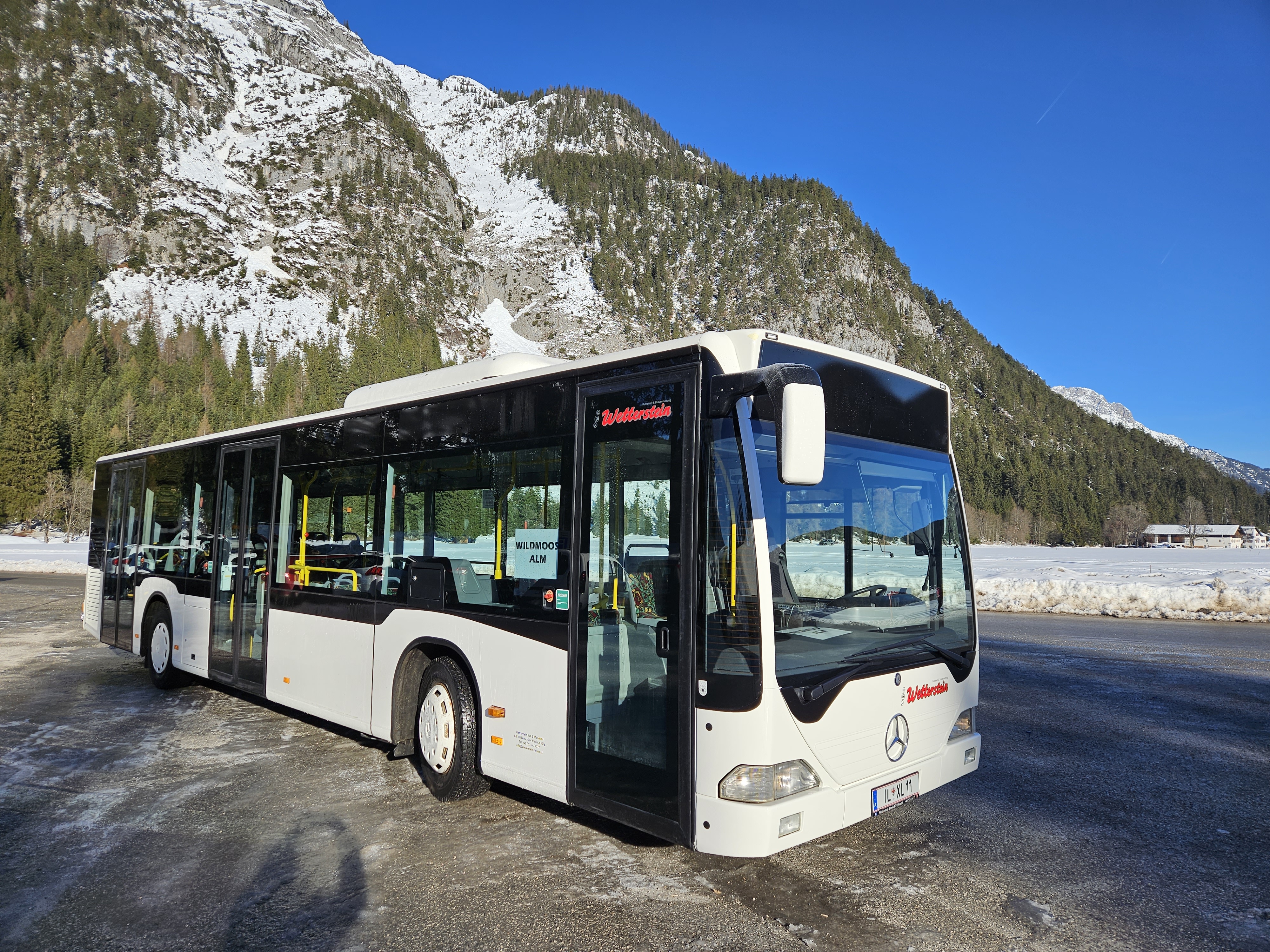 Linienbus IL-XL 11 von Wetterstein-Reisen